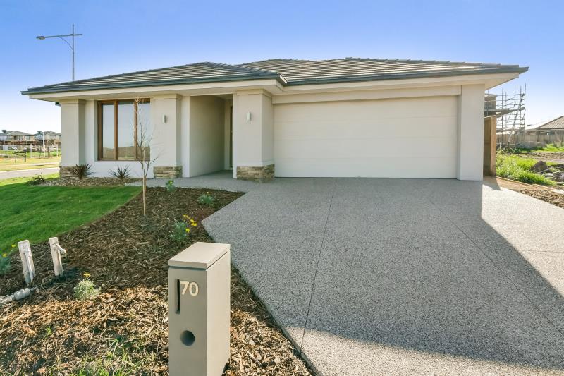 70 Taworri Crescent, Werribee VIC 3030 