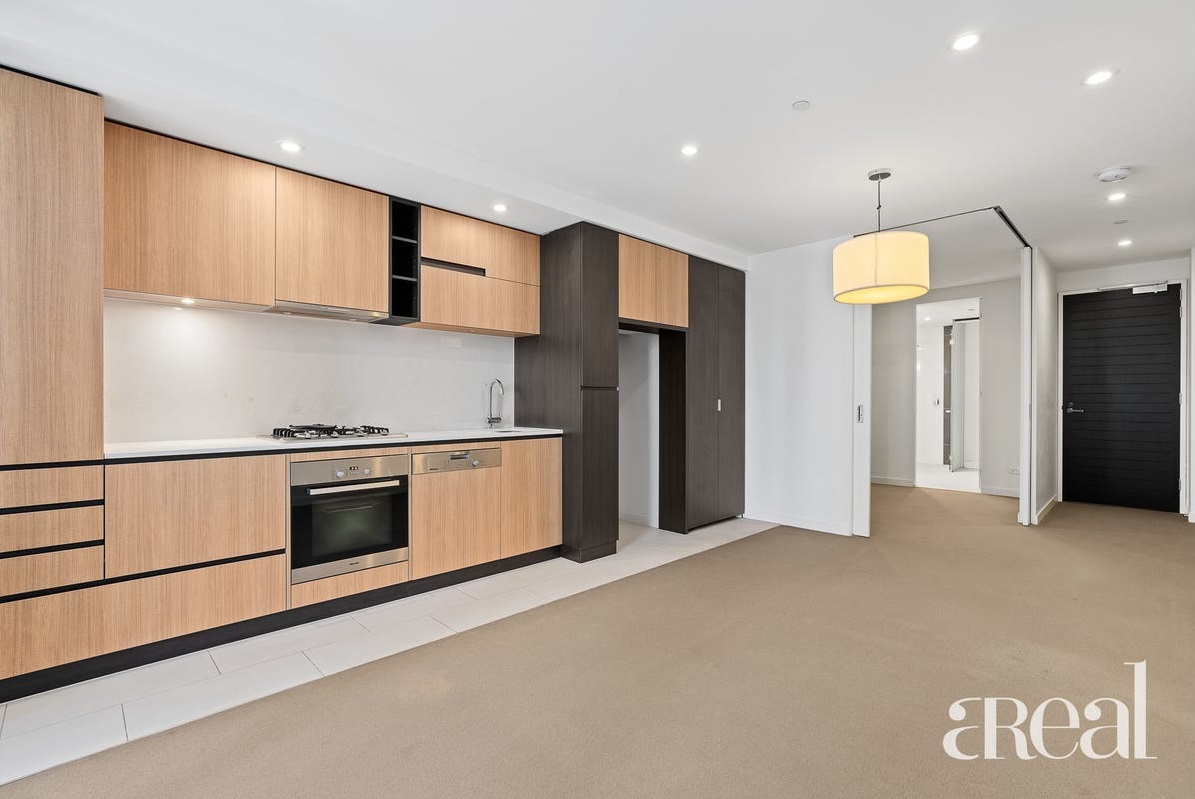 702/227 Toorak Road, South Yarra VIC 3141 