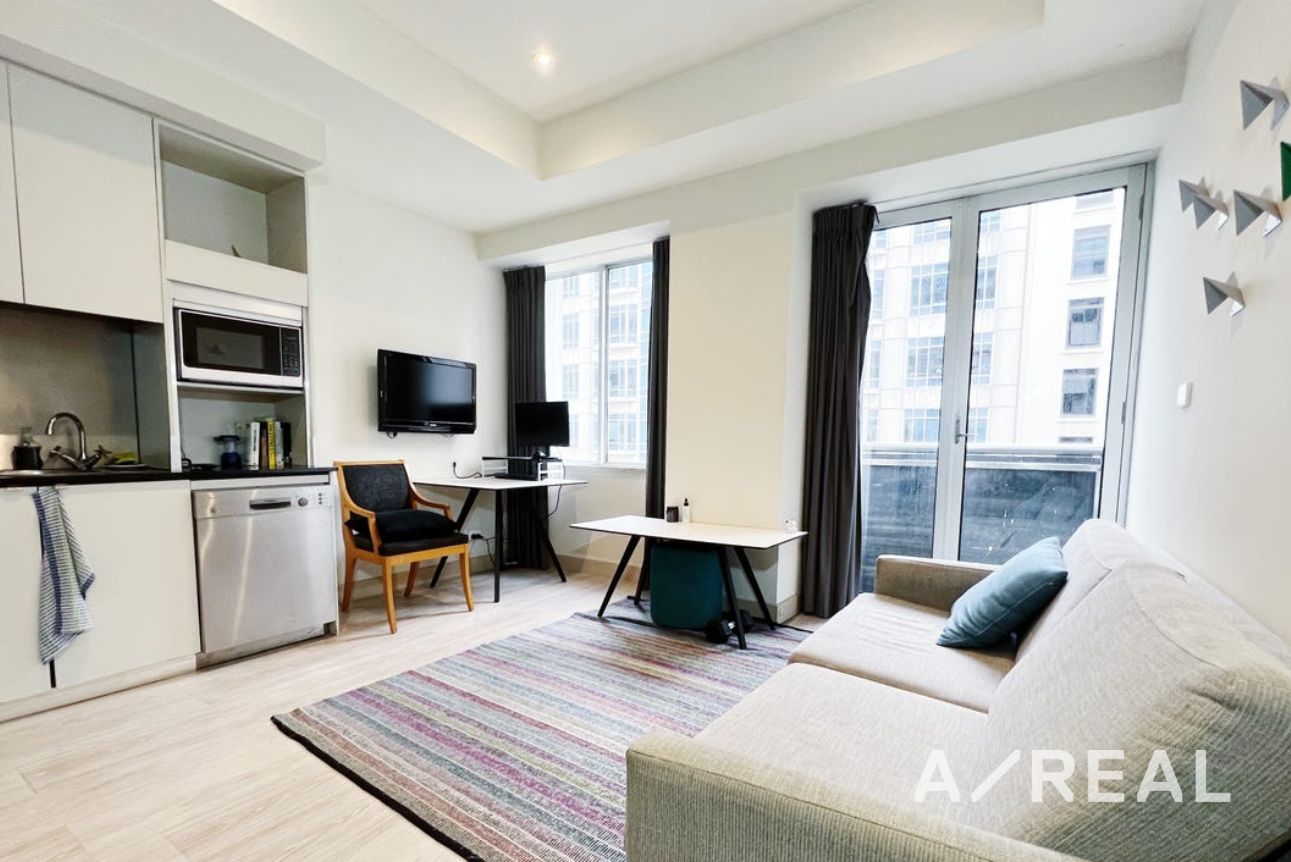 702/233 Collins St Melbourne VIC 3000 