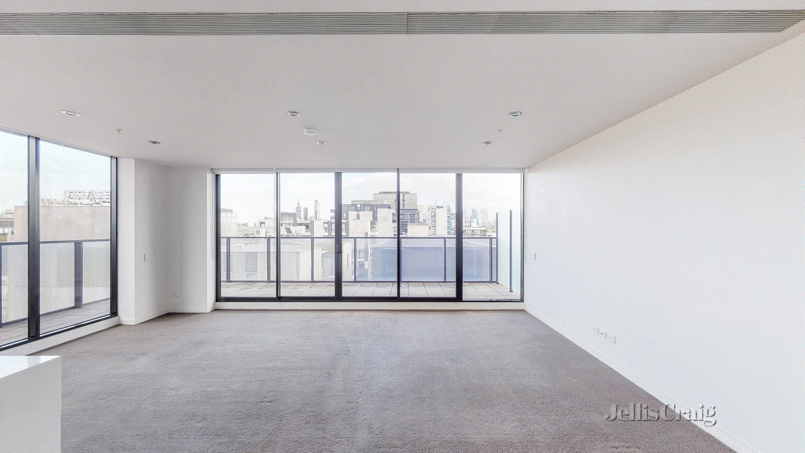 https://images.listonce.com.au/listings/704253-bridge-rd-richmond-vic-3121/884/01724884_floorplan_02.gif?-lf2EW_wq3c