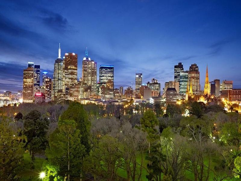 705/150 Clarendon Street, East Melbourne RT Edgar