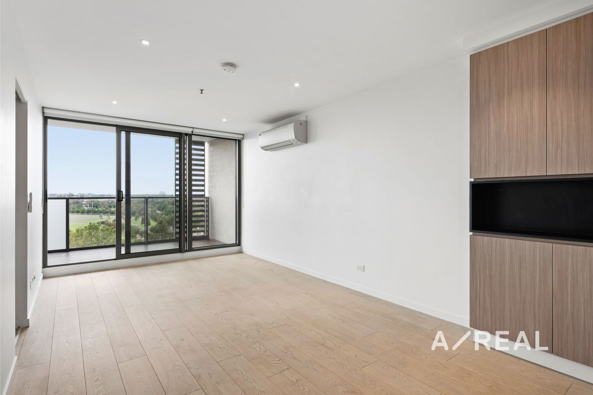 716/1 Ascot Vale Rd Flemington VIC 3031 