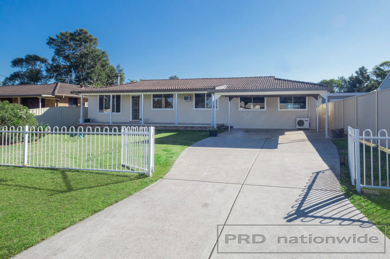 73 High Street WALLALONG NSW 2320