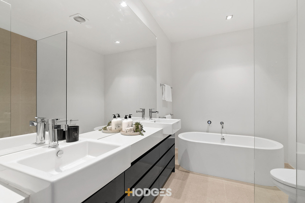 7/35 Willis Street Hampton