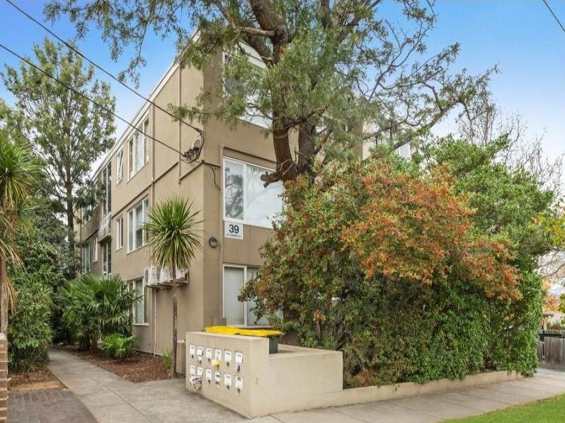 7/39 St. Kinnord Street, Essendon VIC 3040 