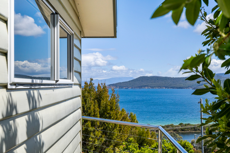 74 Lagoon Road, White Beach, TAS, 7184