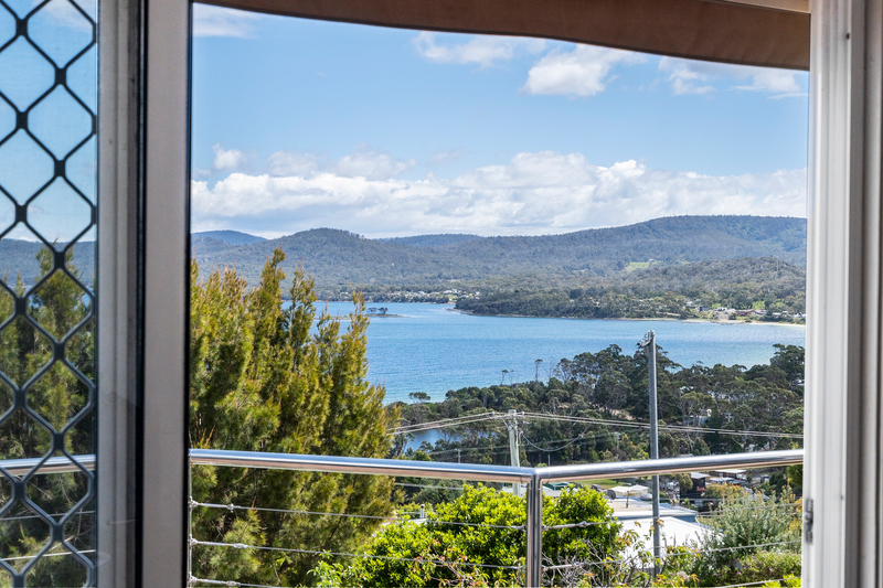 74 Lagoon Road, White Beach, TAS, 7184