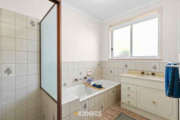 75 Benkel Avenue Cheltenham