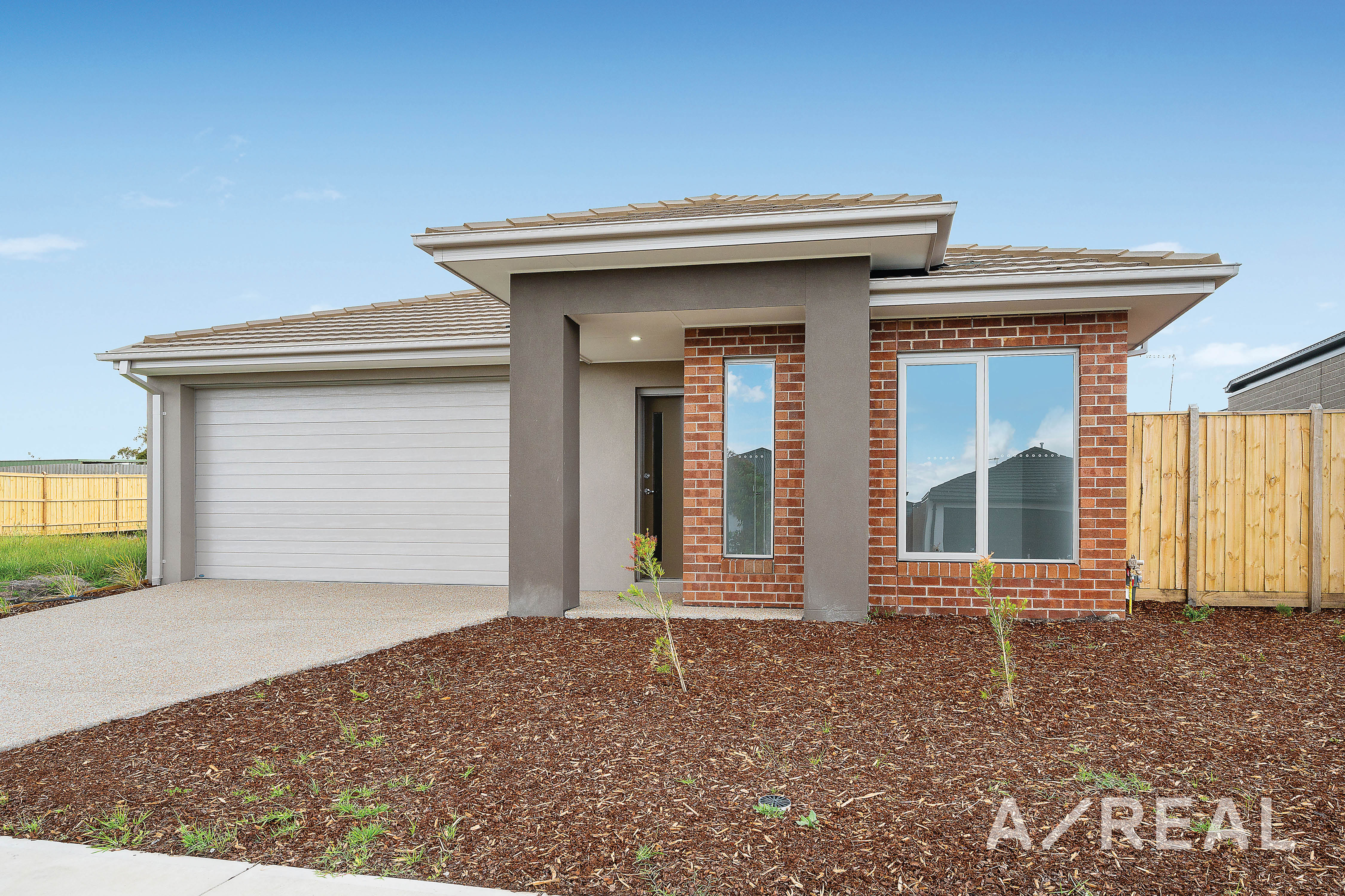 77 Largo Circuit, Junction Village VIC 3977 