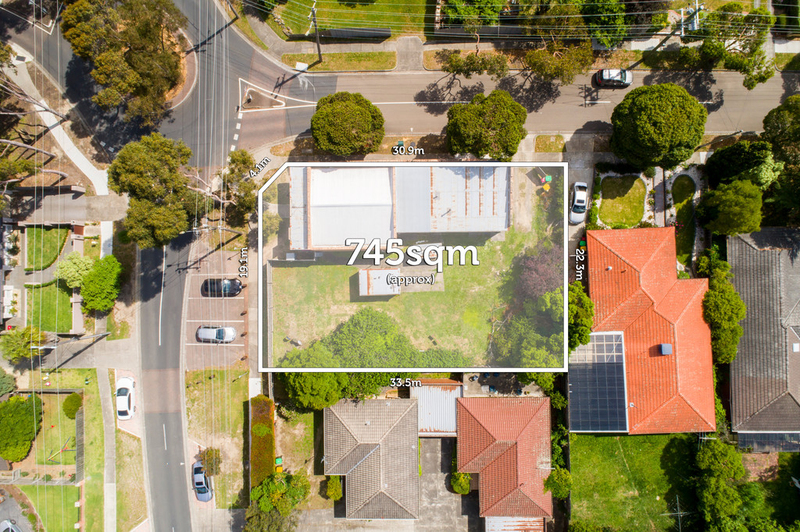 77 Leeds Street, Doncaster East