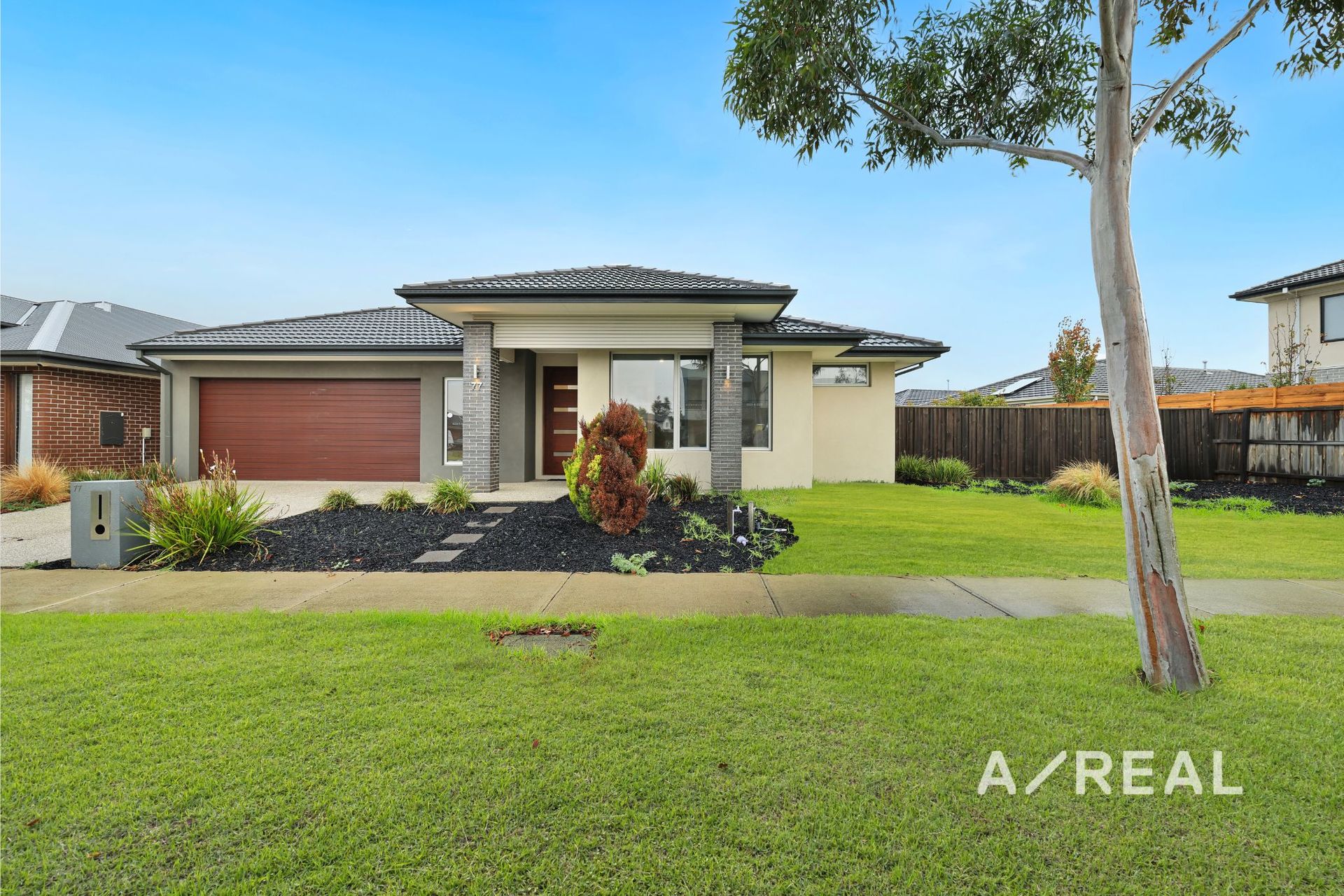 77 Treeve Parkway, Werribee VIC 3030 