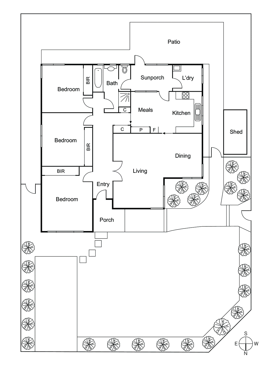 8 Greenview Court, Bentleigh East VIC 3165 - Floorplan