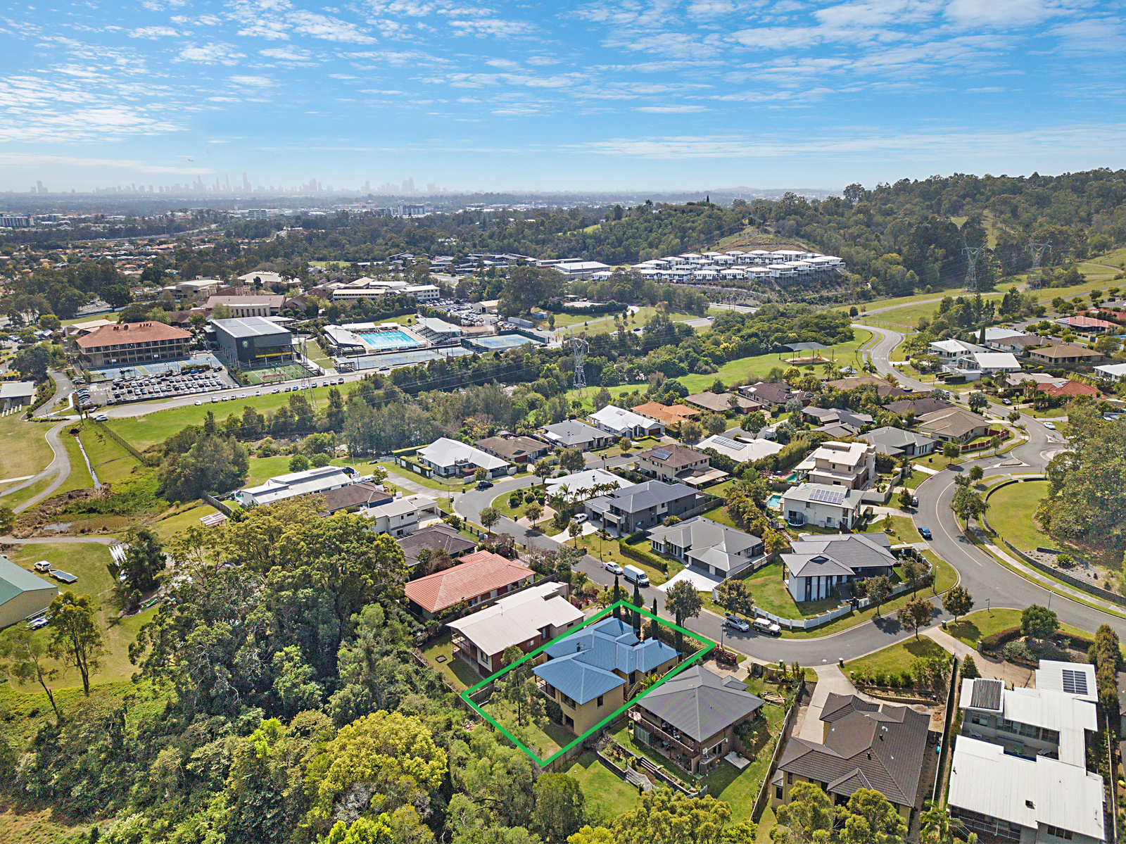 8 Kerrigan Court, Mudgeeraba QLD 4213