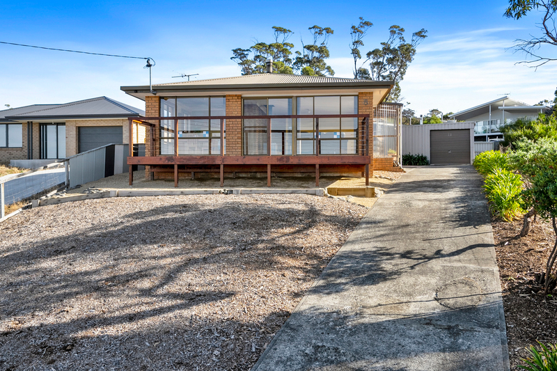 8 Lantana Place, Primrose Sands, TAS, 7173