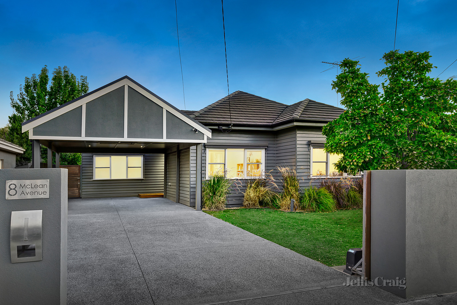 8 Mclean Avenue, Bentleigh - Print Image 1
