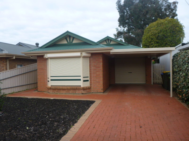 8 McQuillan Avenue