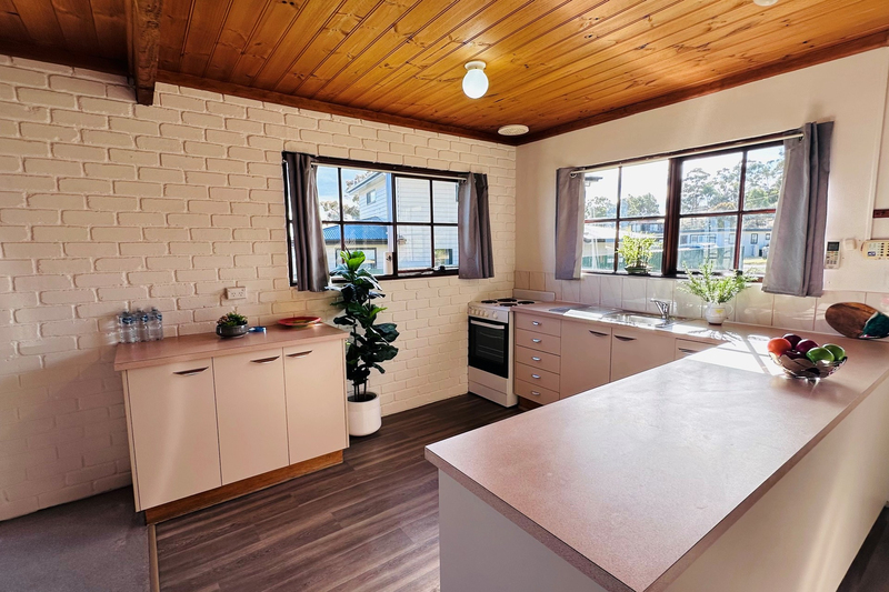8 Oak Street, Primrose Sands, TAS, 7173