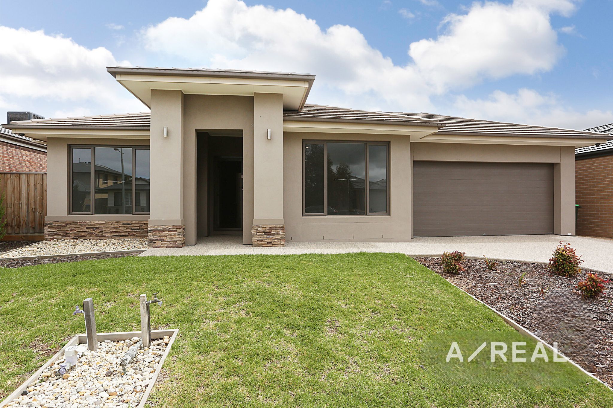8 Oradala Rise, Werribee VIC 3030 