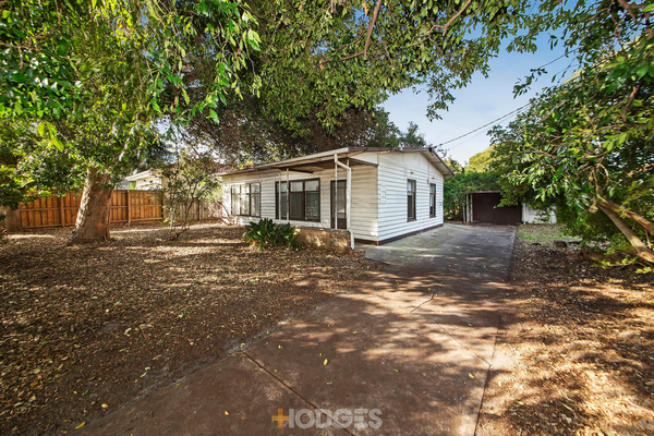 80 Albenca Street Cheltenham