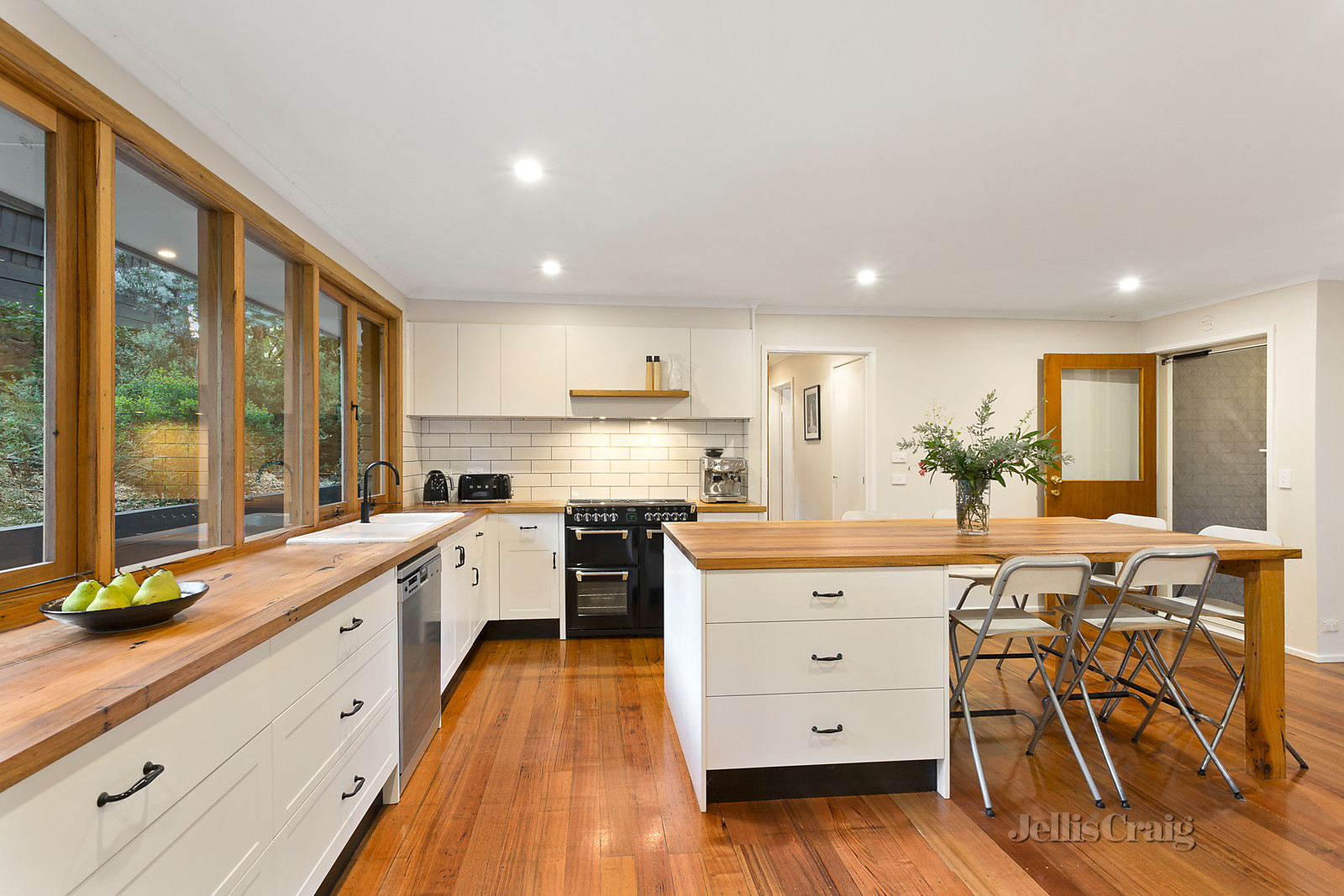 80 Karingal Drive, Eltham North
- Print Image 1