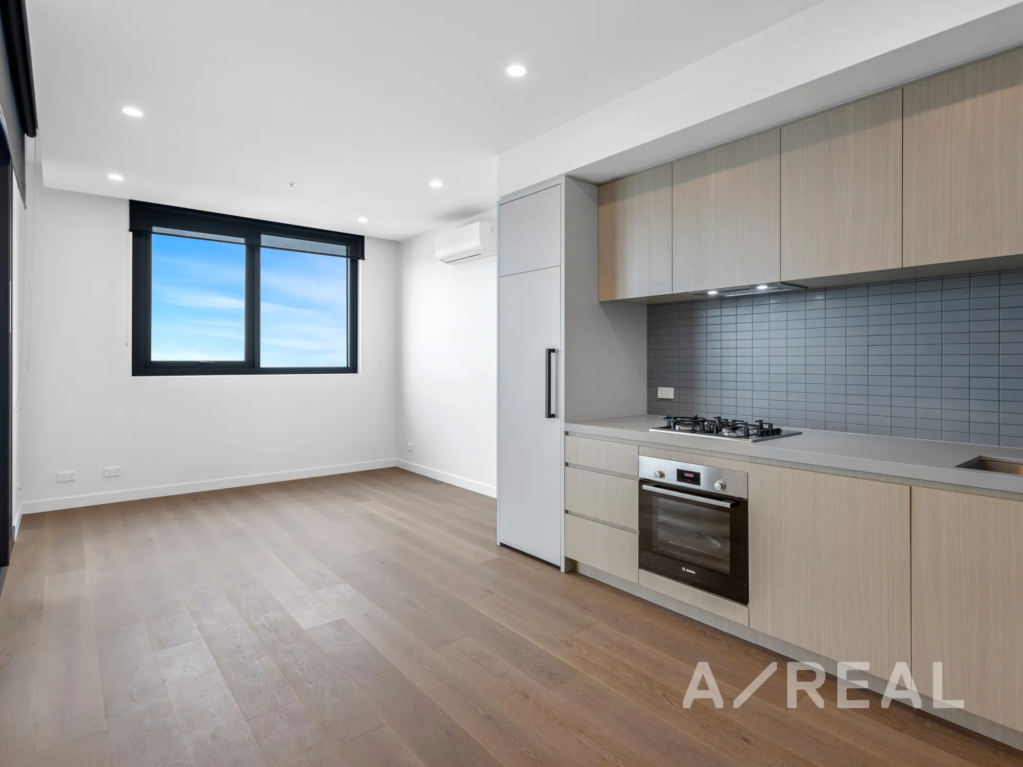 801/1408 Centre Rd Clayton VIC 3168 