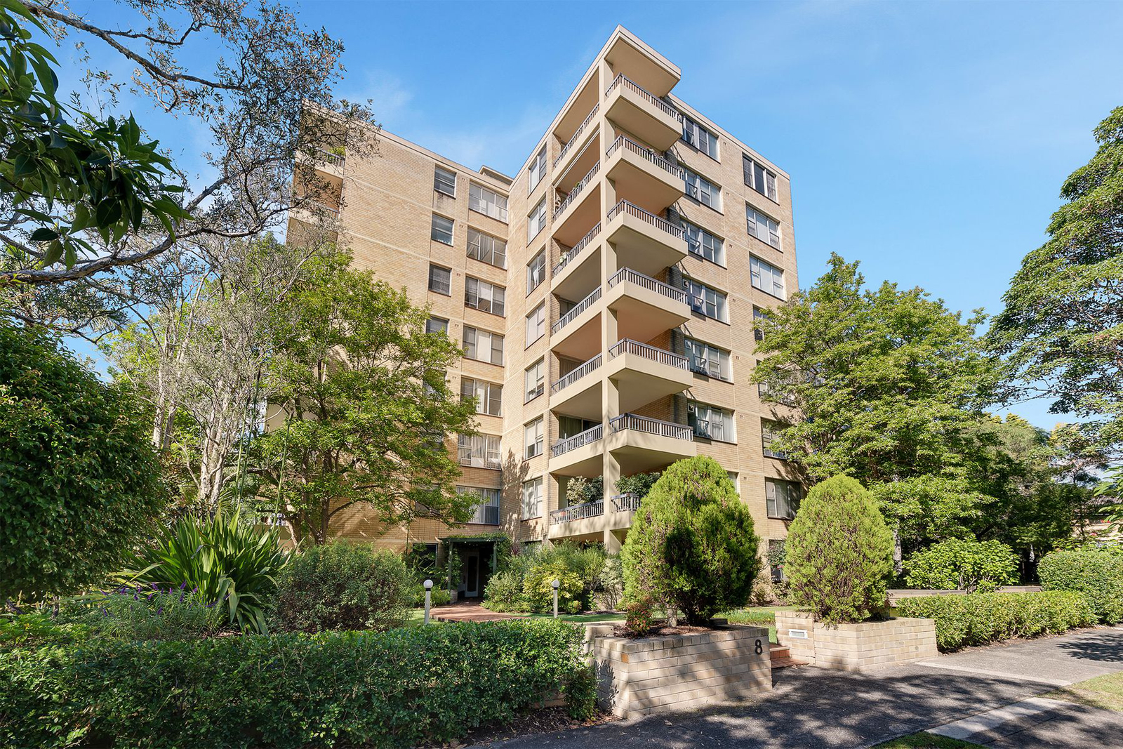 803/8 Broughton Road, ARTARMON NSW 2064