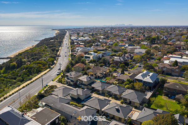 8/184 Beach Road Sandringham