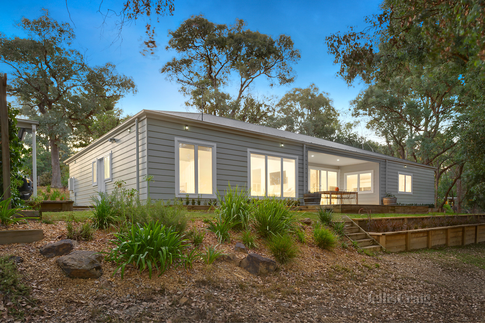 82 Kangaroo Ground-Warrandyte Road, North Warrandyte
- Print Image 1