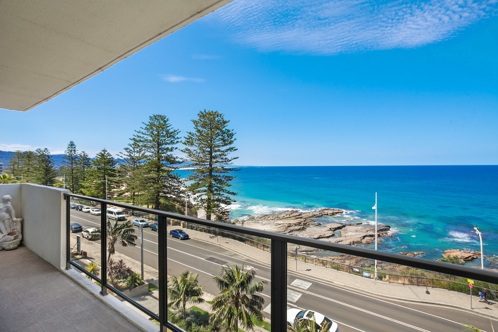8/48 Cliff Road, Wollongong NSW 2500