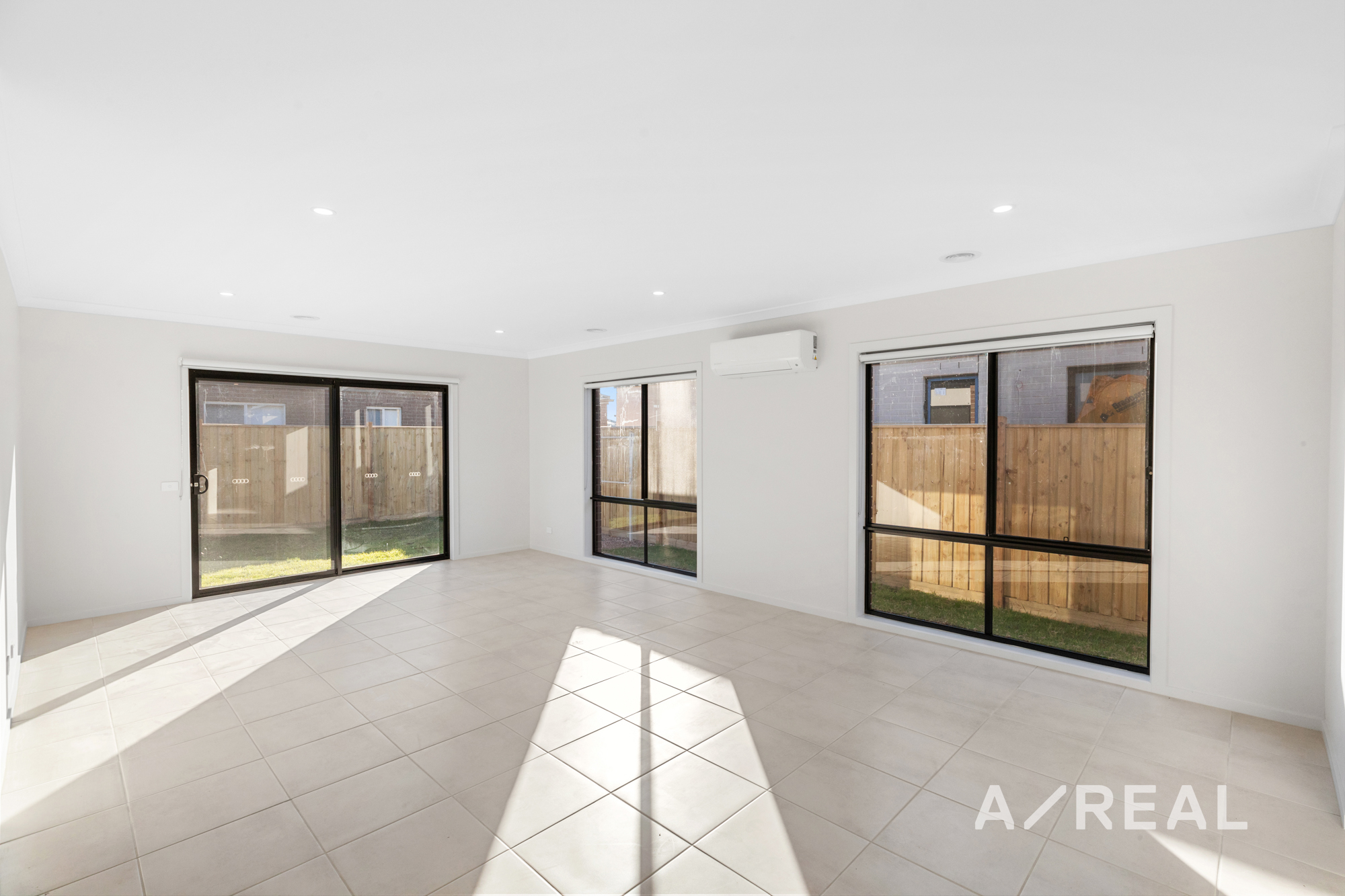 85 Bellavita Avenue, Clyde VIC 3978 