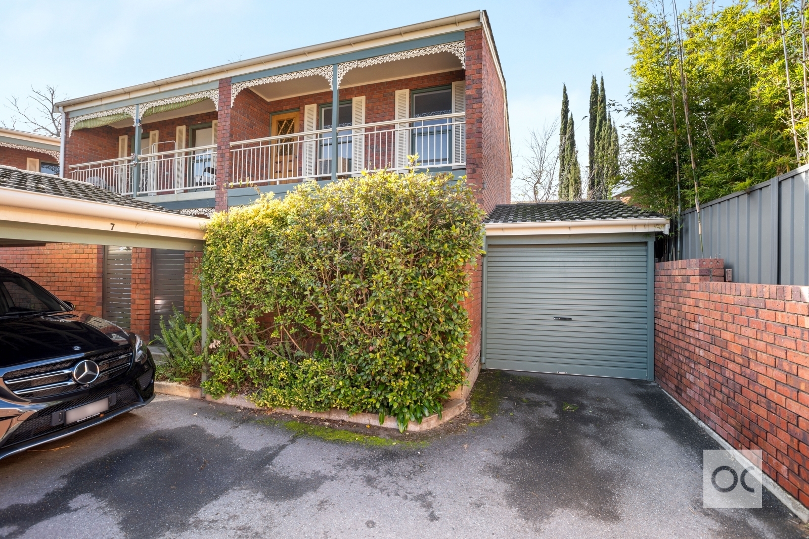 8/58a Queen Street