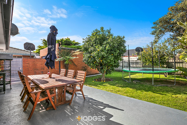 87 Kinross Avenue Edithvale