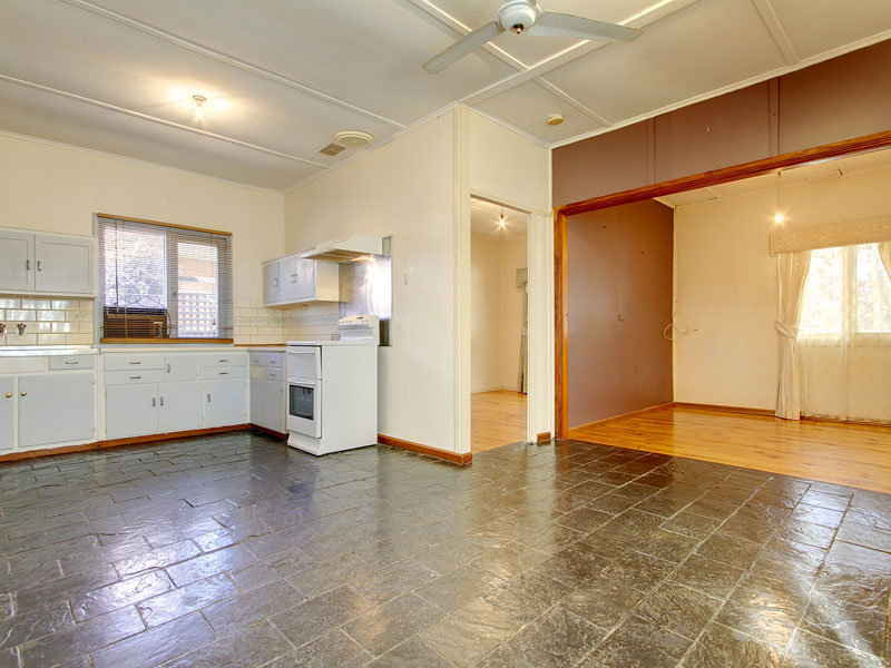 89 Benny Avenue