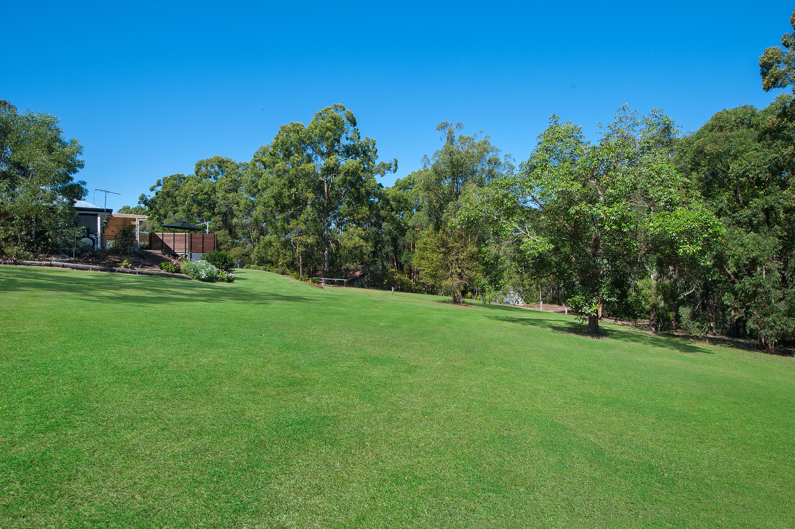 9 Adams Road, Cashmere QLD 4500