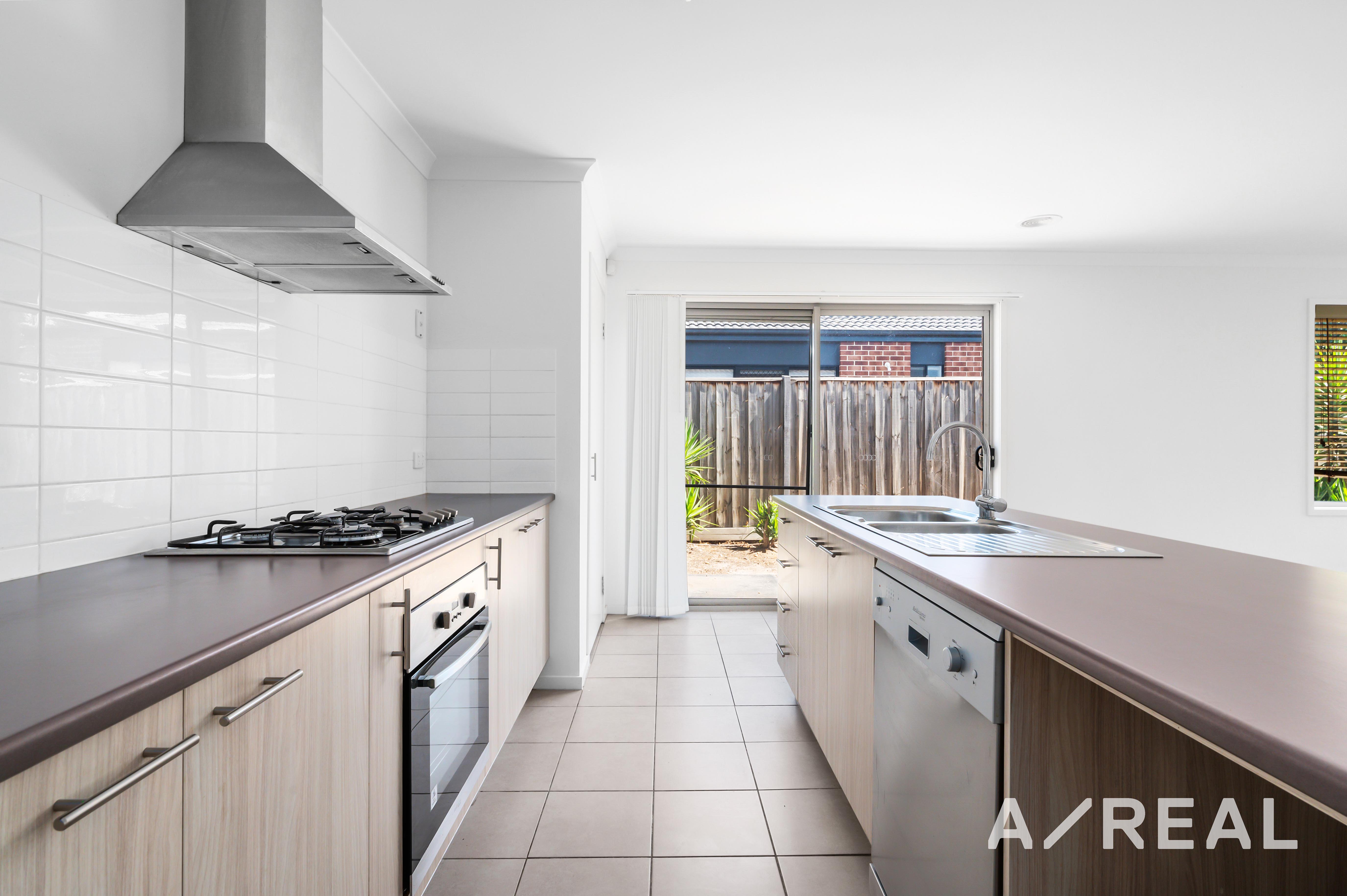 9 Balerno Way, Mernda VIC 3754 