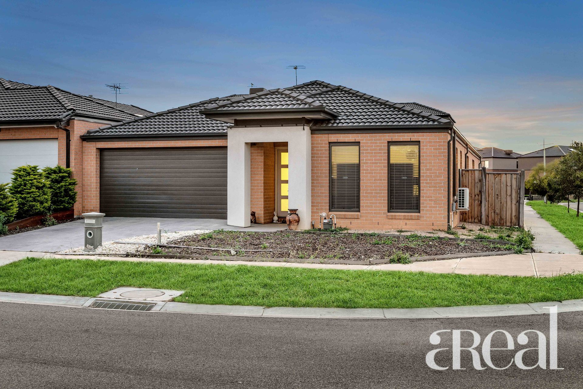9 Bayrise Road, Point Cook VIC 3030 