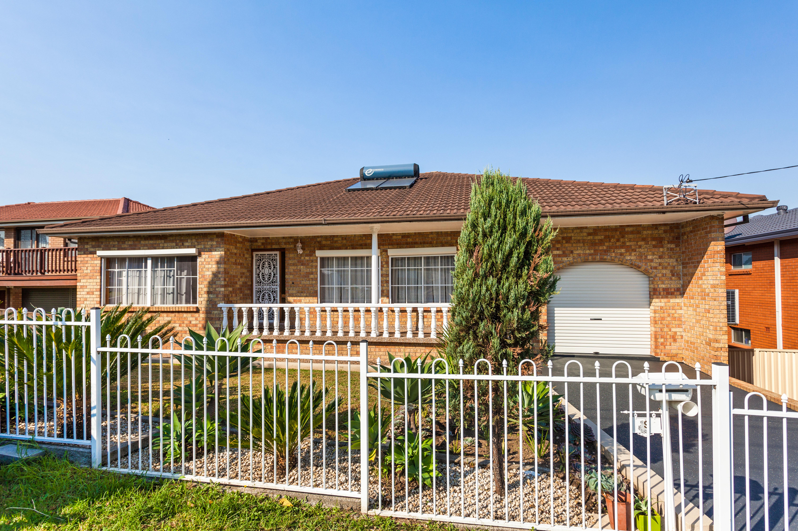 9 Burgess Avenue, Figtree NSW 2525