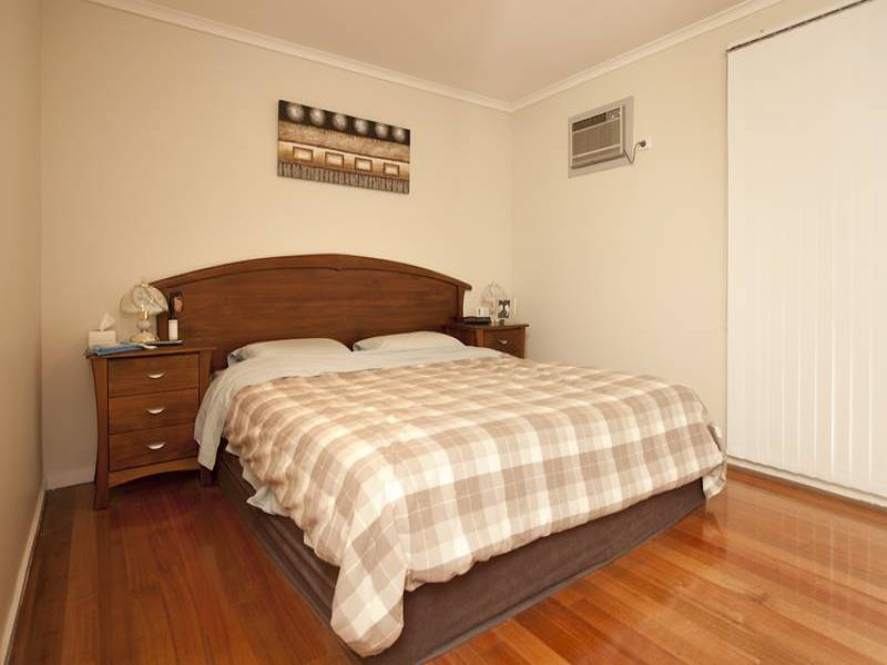 9 Cassia Street, Doncaster East