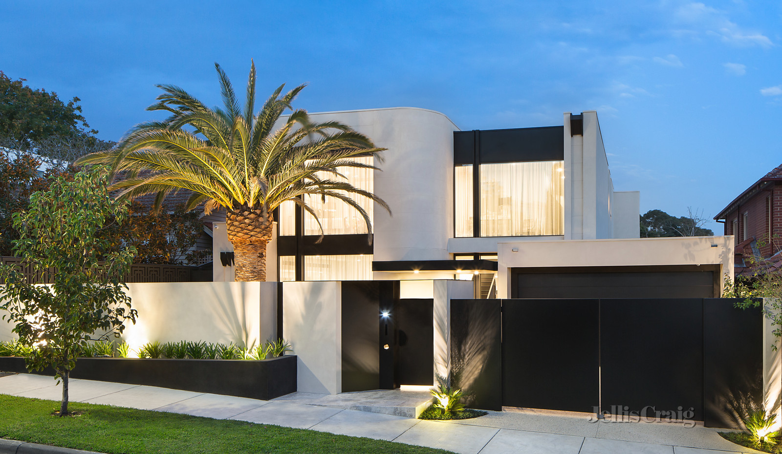 9 Condor Street, Hawthorn East
- Print Image 1