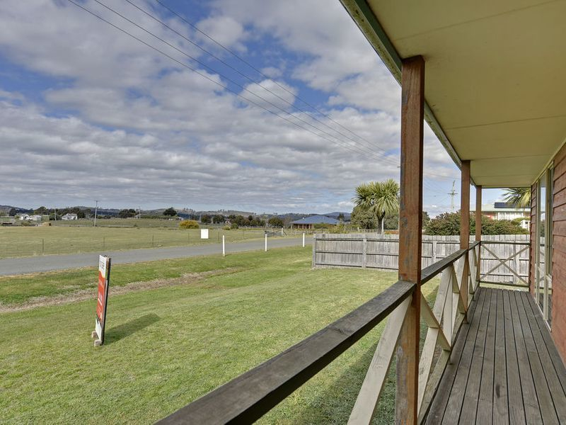 9 Queen Anne Street, OATLANDS, TAS, 7120