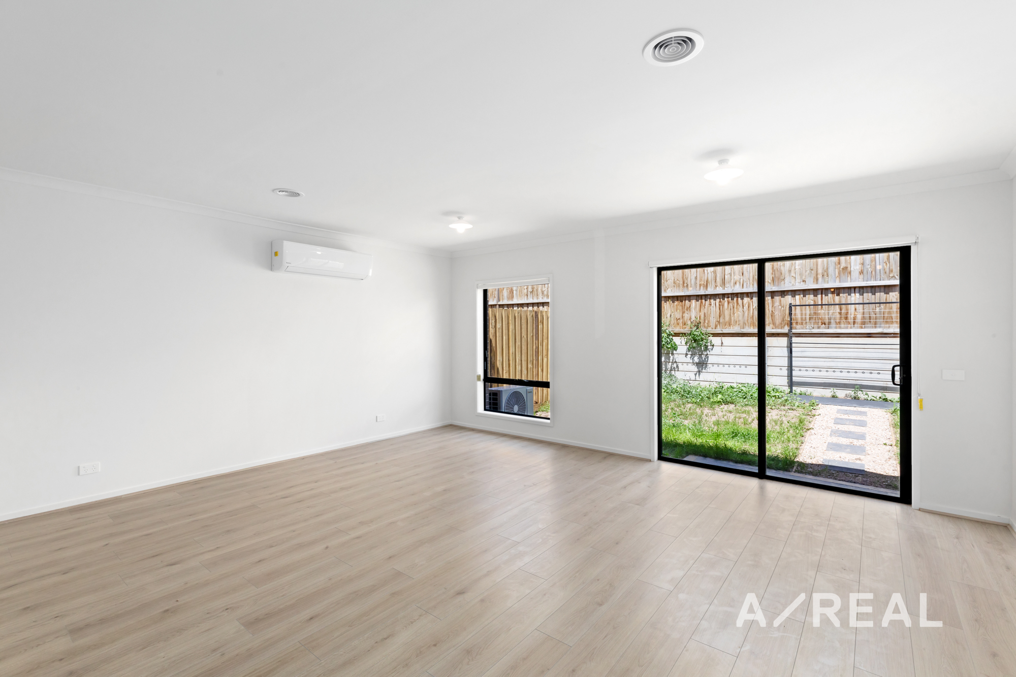 9 Selhurst Grove, Wyndham Vale VIC 3024 