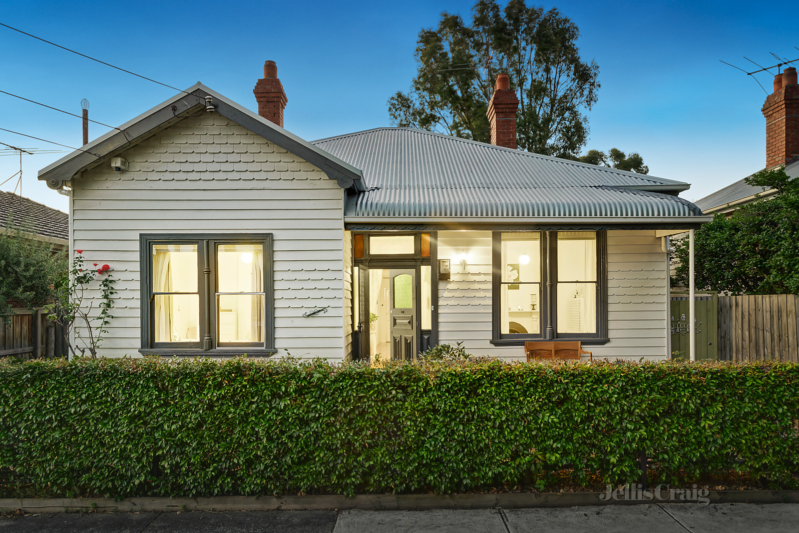 90 Gillies Street, Fairfield - Print Image 1