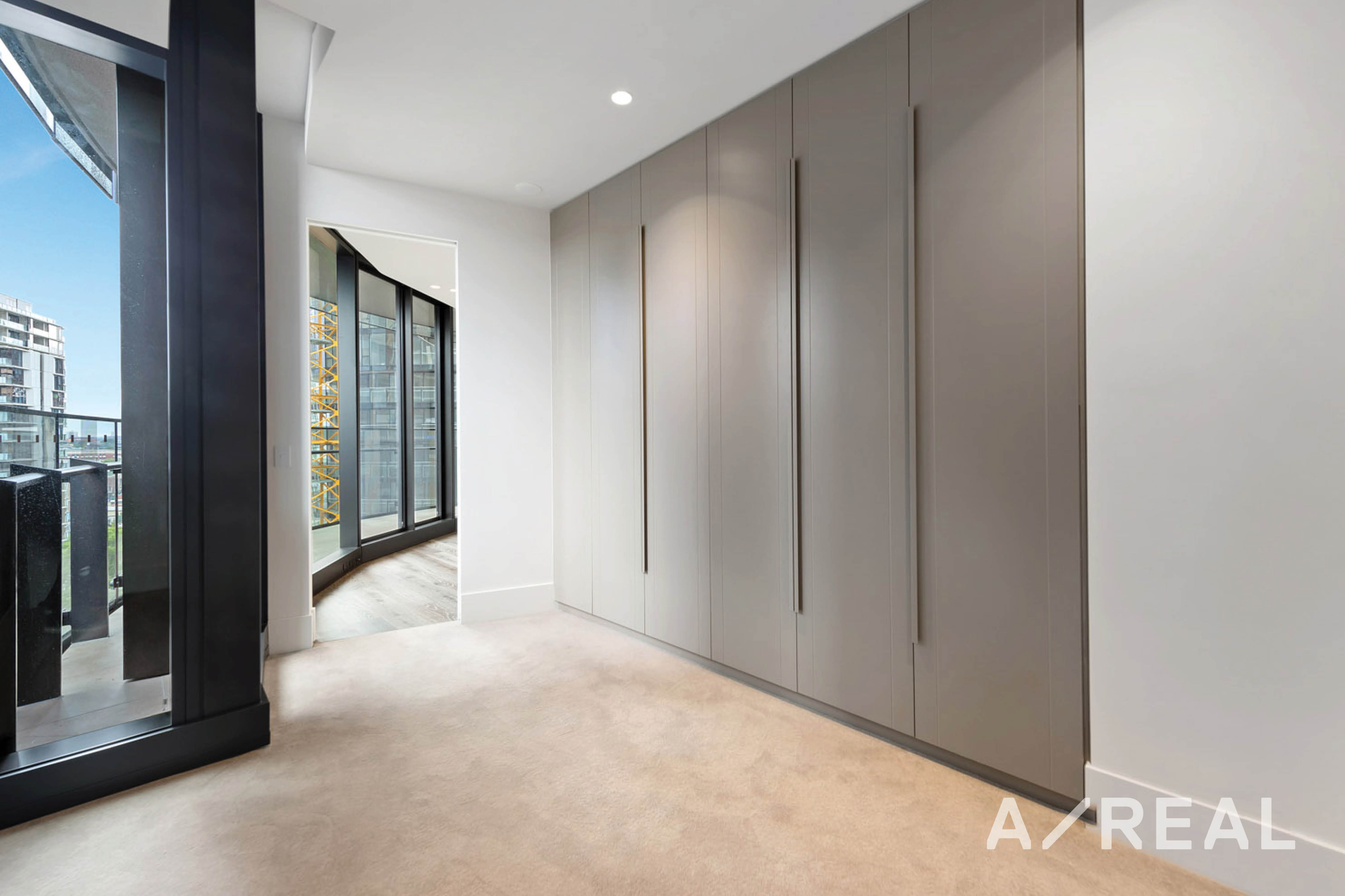 907/243 Toorak Road, South Yarra VIC 3141 