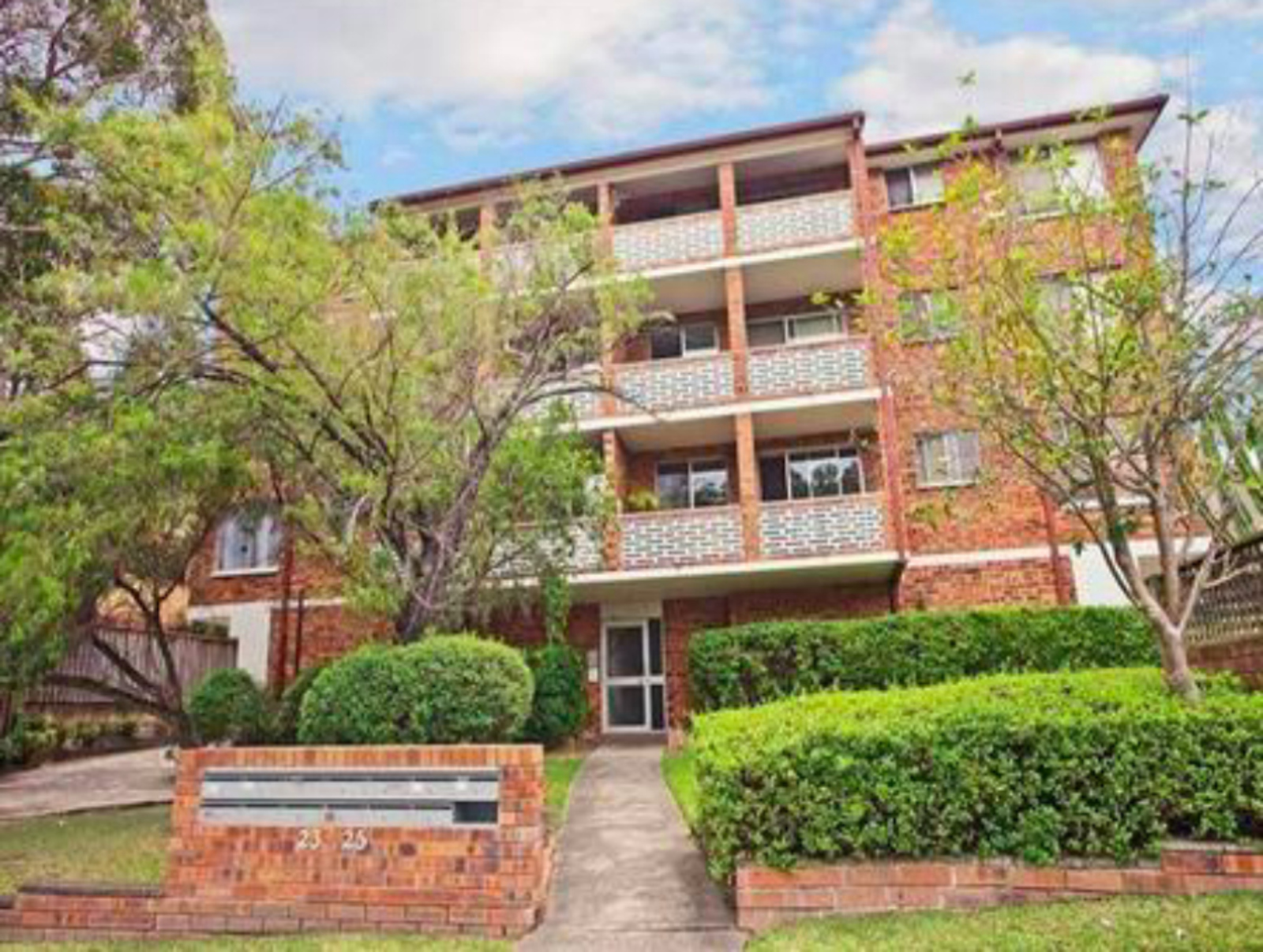 9/2325 Station Street, West Ryde NSW 2114