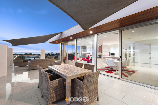 9/35 Willis Street Hampton