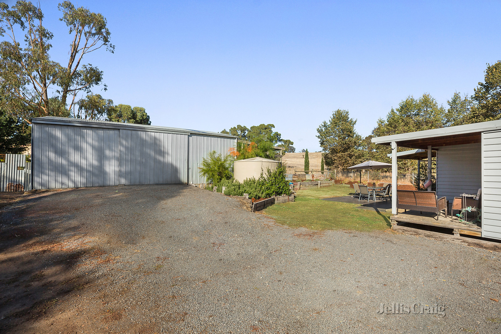 94 vaughan road exeter Bovenmen Shop