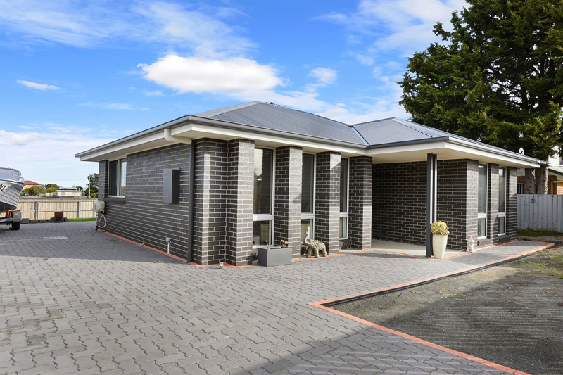 97 Carlton Bluff Road, Primrose Sands, TAS, 7173