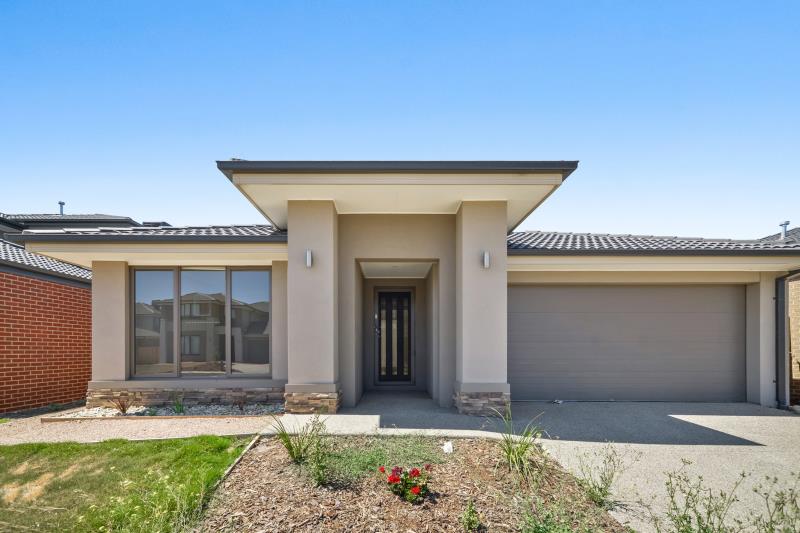 99 Bondi Parade, Point Cook VIC 3030 