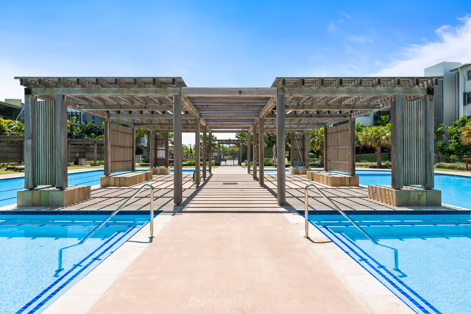 Apartment 2102/27 Boardwalk Boulevard, MOUNT COOLUM QLD 4573