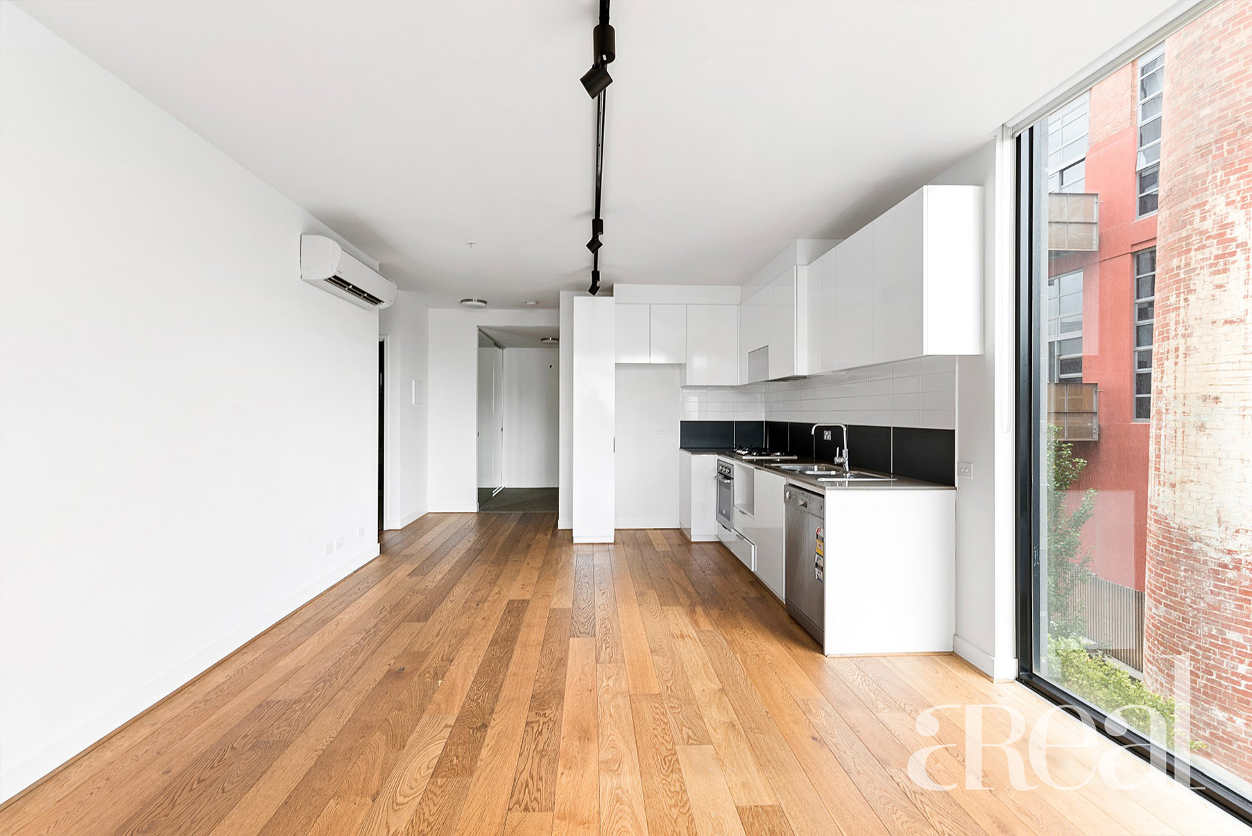 B202/10 Trenerry Crescent, Abbotsford VIC 3067 